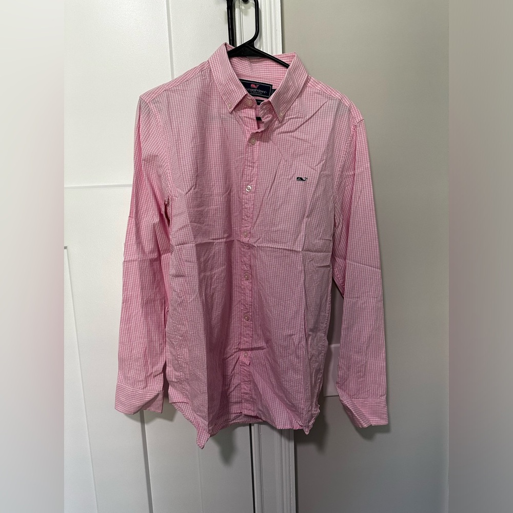 Vineyard Vines men’s casual button down, size M